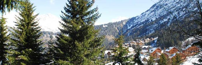 Email: richard@alpskier.co.uk?subject=Holiday in Oz. Info %26 Availability Please